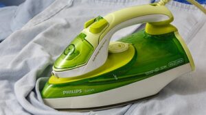 Tips-agar-tidak-perlu-menyetrika-pakaian