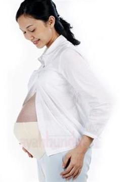 Penyangga perut ibu hamil